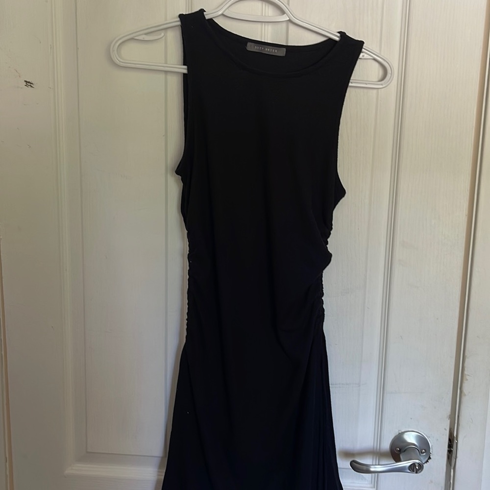 Side slit long top! Suzy shier